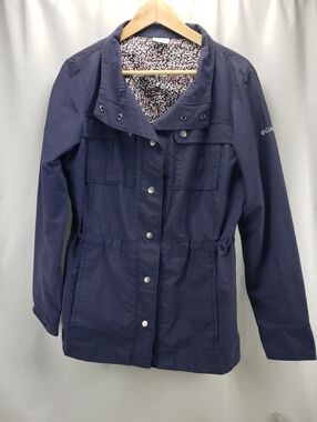 Columbia Women’s Lighweight Jacket Size Large
